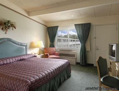 Travelodge By Wyndham Αϊόβα Σίτι Δωμάτιο φωτογραφία