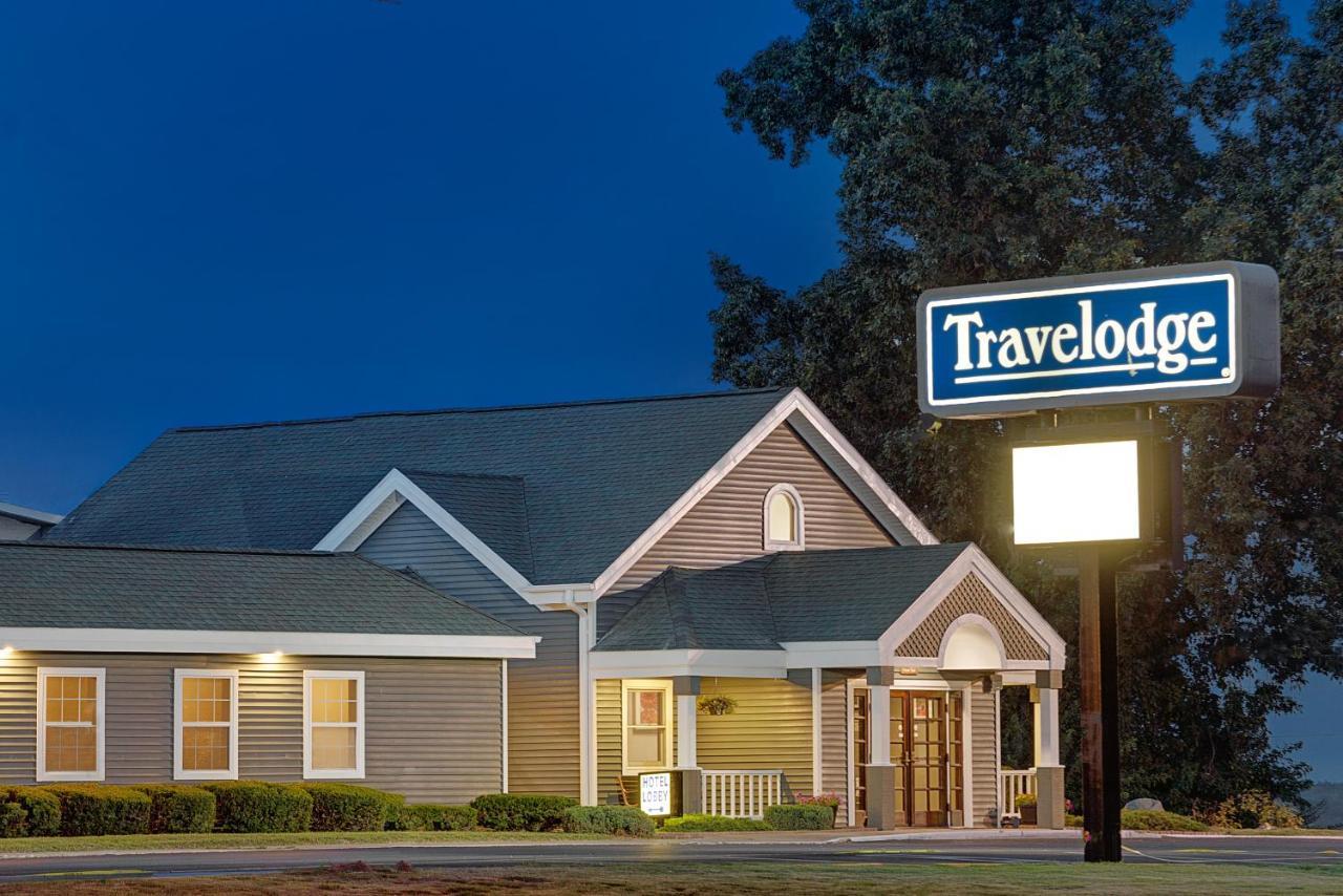 Travelodge By Wyndham Αϊόβα Σίτι Εξωτερικό φωτογραφία